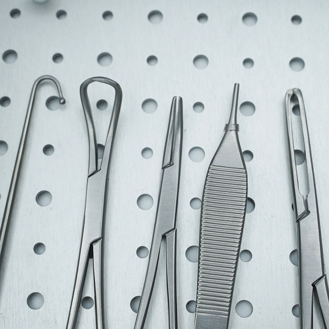 🩺 Professional Design