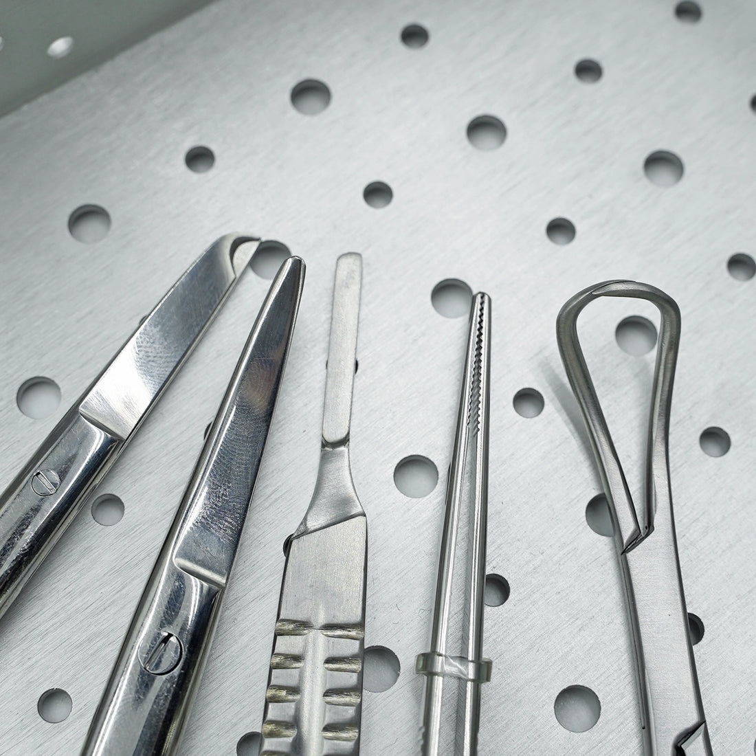 📦 Organized & Sterilization-Ready