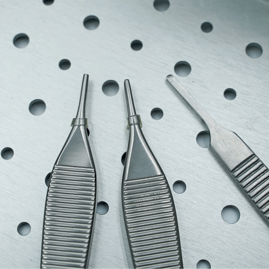 📦 Organized & Sterilization-Ready